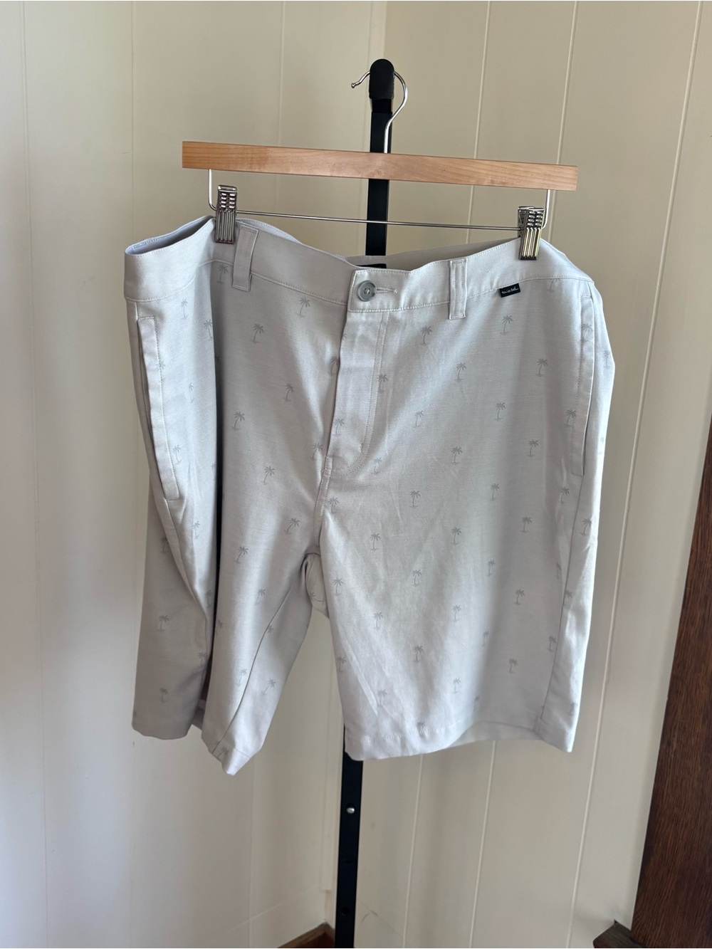 TravisMathew Resort To This Palm Tree Shorts Heather Microchip Men’s 38 NWT